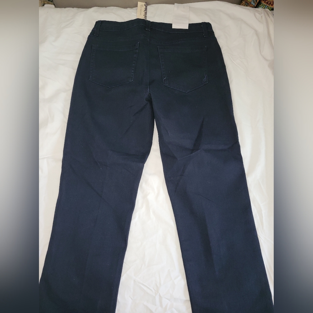 Jones New York Jeans* - Picture 2 of 3